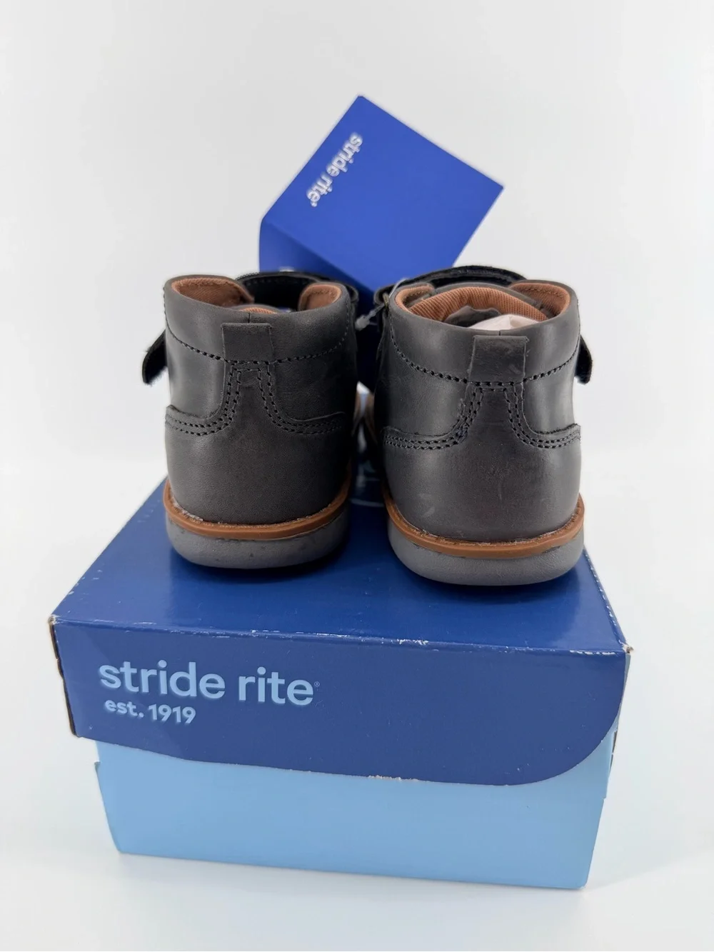 NIB Stride Rite Toddler Quinn Boots in Slate Grey leather